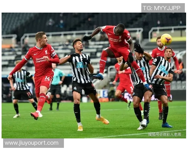 意甲焦点战拜仁与利物浦互交白卷红牌事件引发全场热议与争议