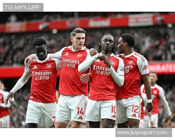 德甲激战阿森纳险胜曼联点球大战引发全场狂欢点评