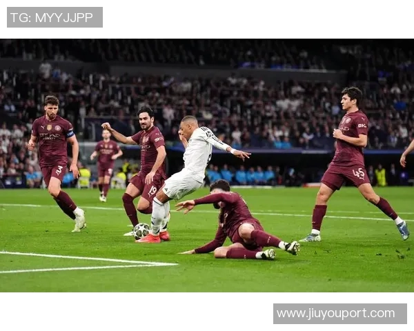 足总杯惊天逆转本菲卡5-0曼城帽子戏法引爆全场战术解析