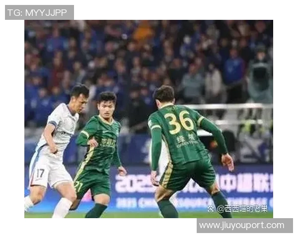 中超激战回顾AC米兰大胜切尔西点球大战瞬间点燃全场激情 中超激战回顾AC米兰大胜切尔西点球大战瞬间点燃全场激情