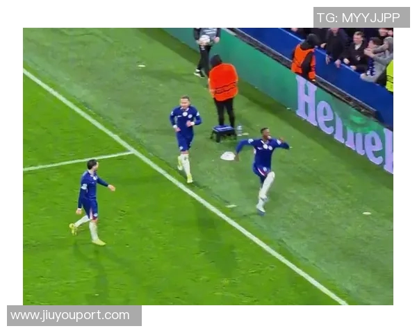 国米与切尔西友谊赛战平精彩瞬间回顾十大进球引发全场热烈反响 国米与切尔西友谊赛战平精彩瞬间回顾十大进球引发全场热烈反响