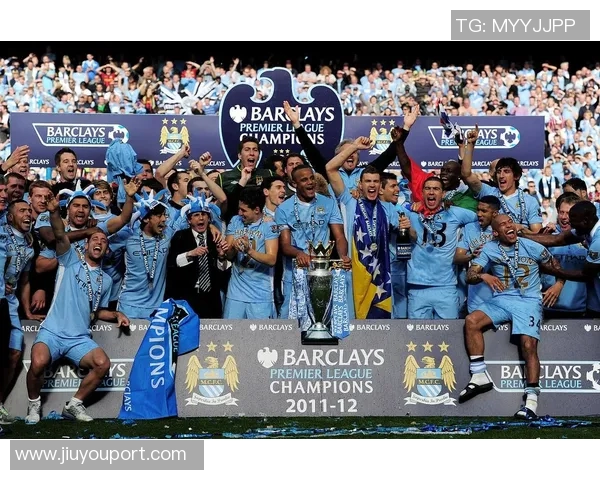 国王杯激战曼城大胜巴萨点球争议引发全场热议