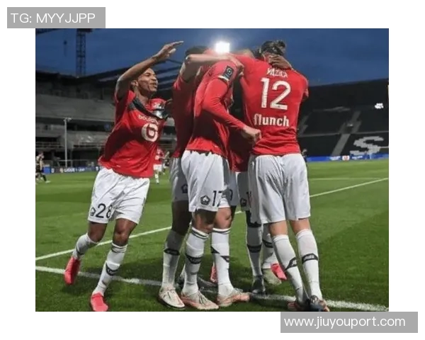 世界杯激情对决巴黎圣日耳曼与里昂战成平局十大精彩瞬间回顾