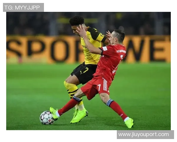 友谊赛精彩回顾：多特蒙德大胜拜仁帽子戏法引发全场狂欢